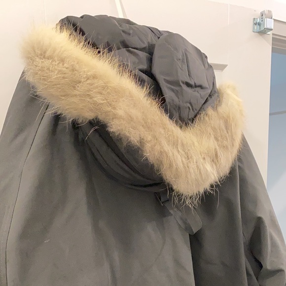 Canda goose jacket - Picture 2 of 2